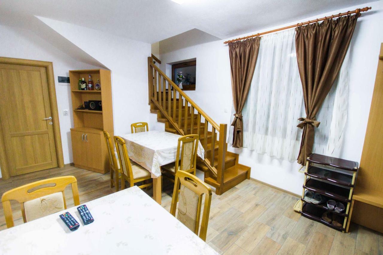 Отель Vidra Parc Войняса Экстерьер фото