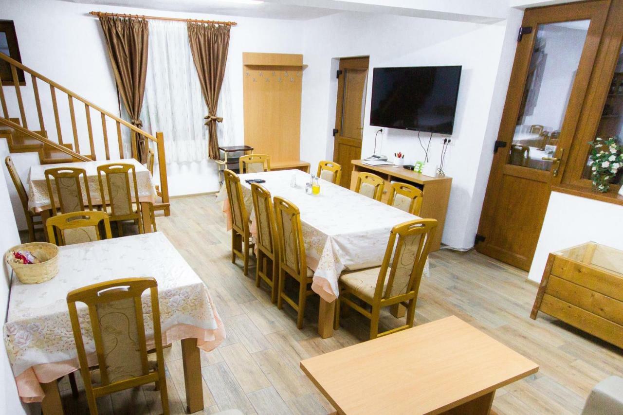 Отель Vidra Parc Войняса Экстерьер фото
